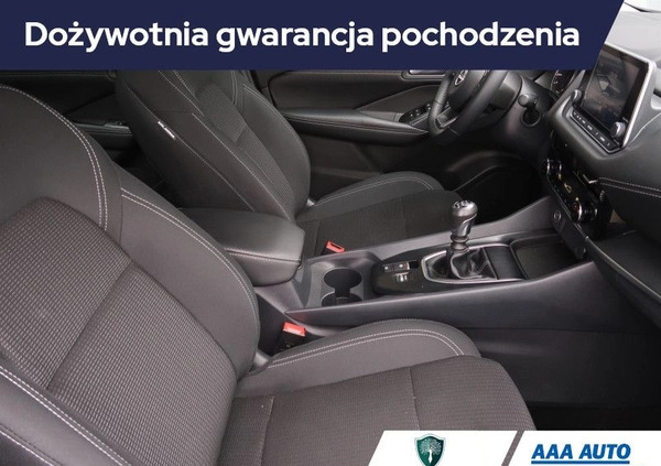 Nissan Qashqai cena 103001 przebieg: 16681, rok produkcji 2022 z Wyrzysk małe 277